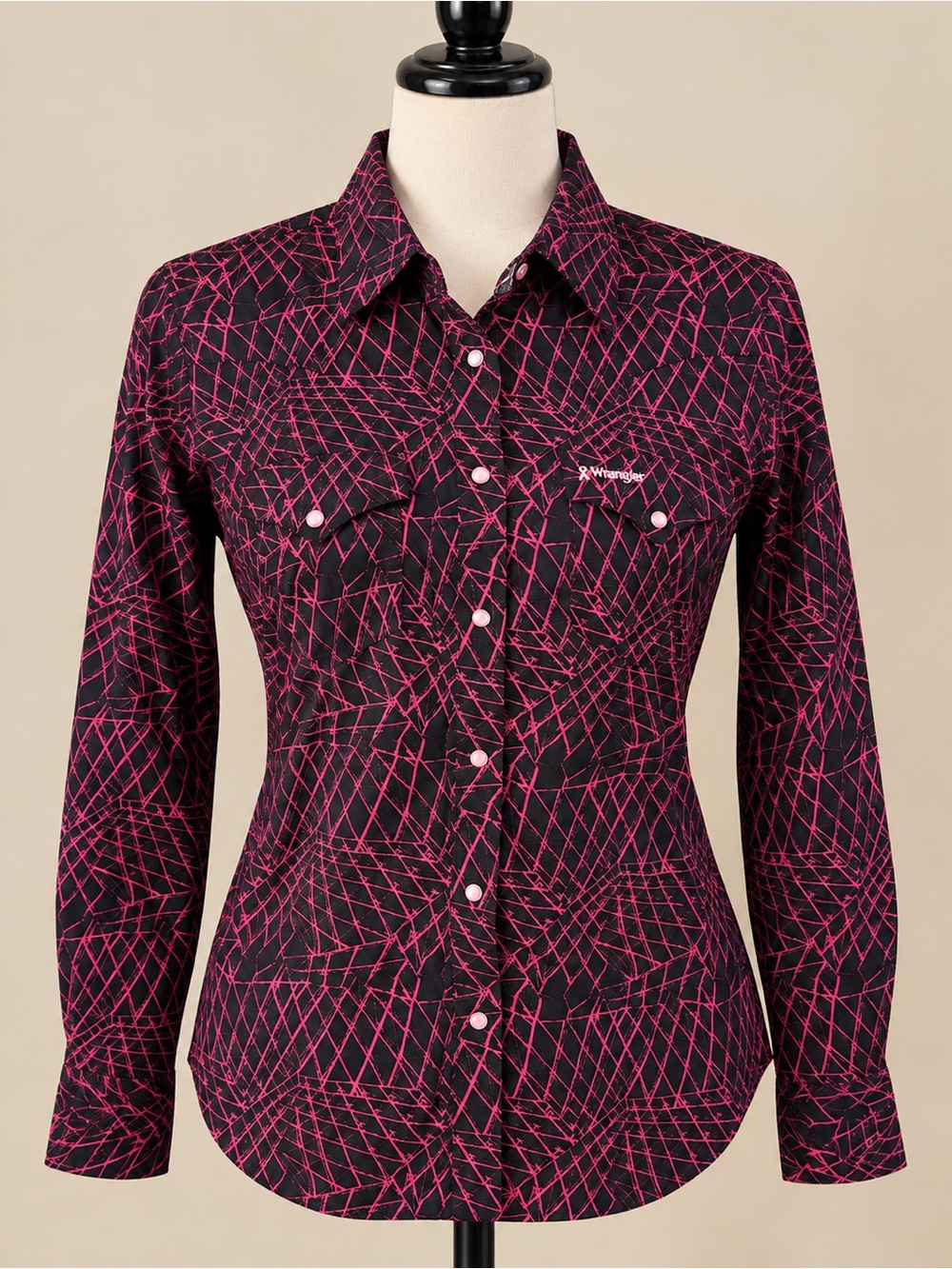 Wrangler Women’s M Pink Black Pearl Snap Western Shirt